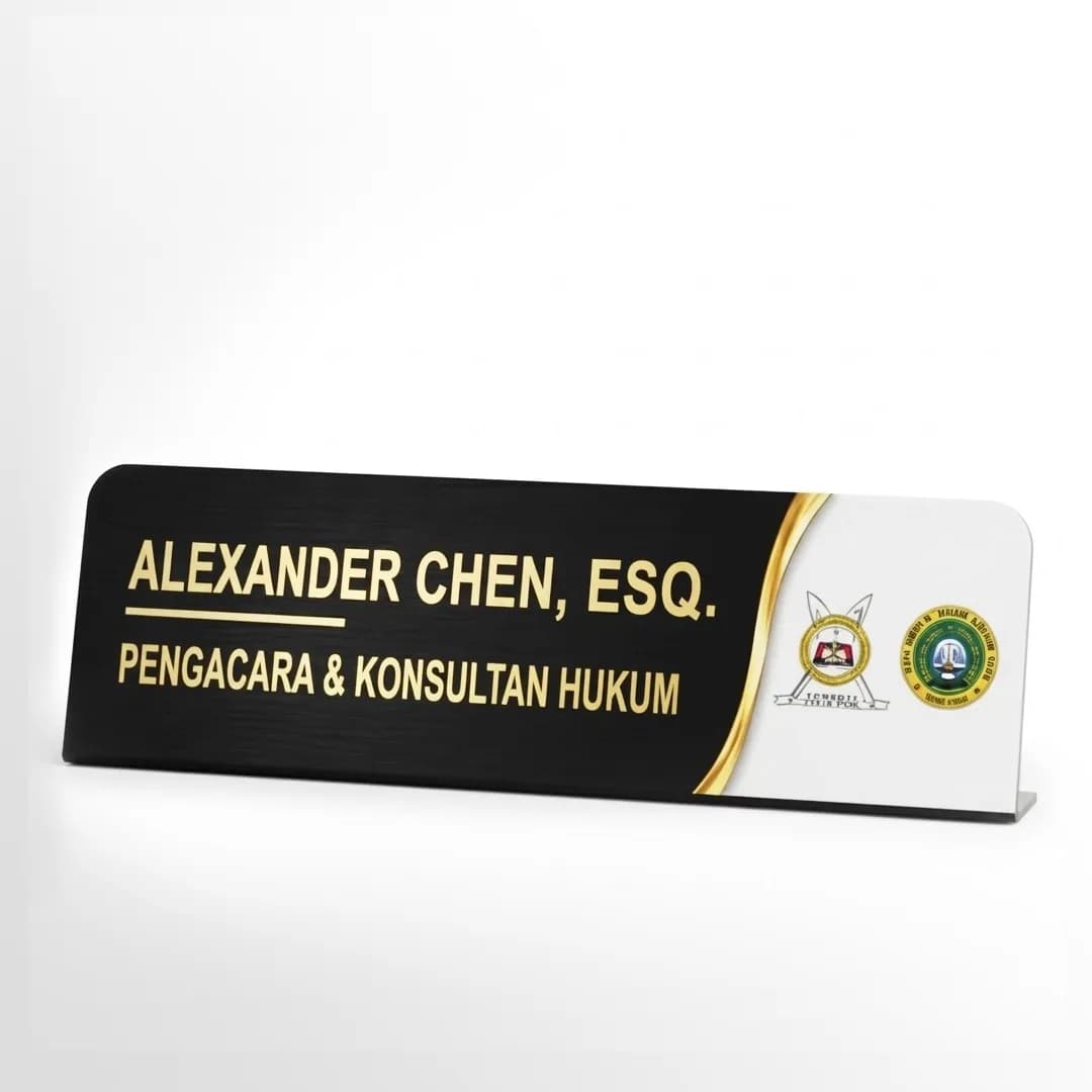 Papan Nama Meja Akrilik